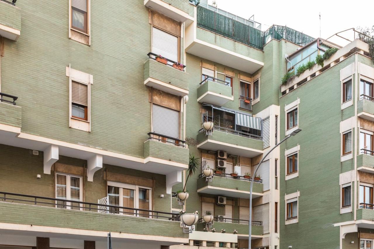 Momo Central Rome 2 المظهر الخارجي الصورة